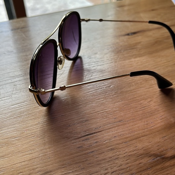 Gucci Sunglasses - Picture 6 of 8